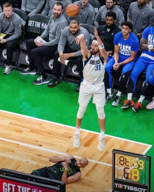 关于国际比赛日体能课后，达拉斯独行侠战术微调备战全明星赛，信心回归，身体对抗强度拉满的信息官方网站