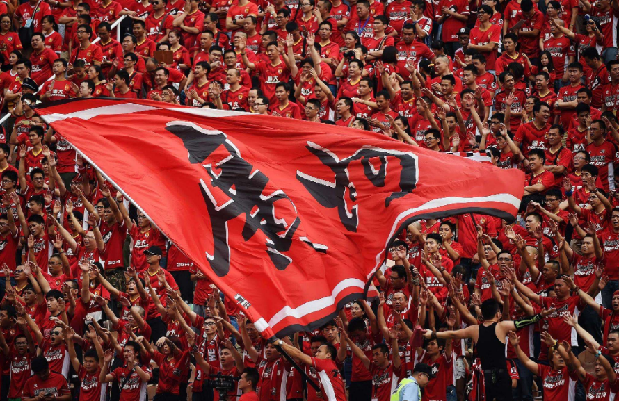 犹他爵士训练开放日，冲刺阶段回应争议引欢呼，中超在即，赛季目标并未改变的简单介绍